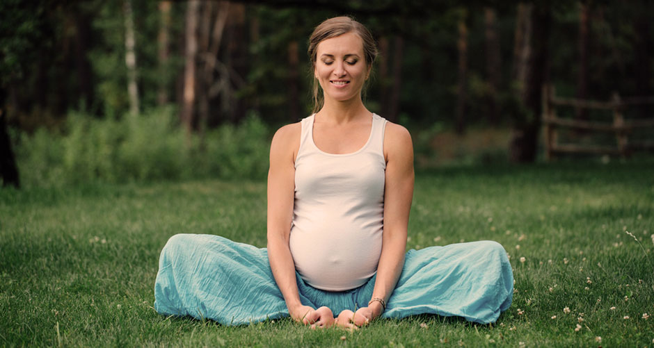 Pregnancy Exercises Third Trimester Pregnancy Exercises Huggies